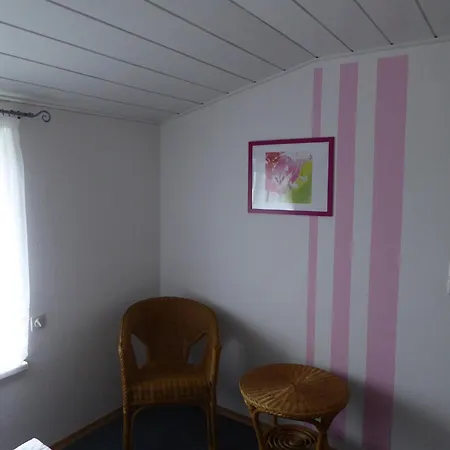 Feriehus Mit Garten In Zweedorf, Cleaning Included *